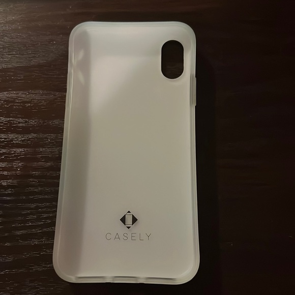 Casely iPhone case - Picture 2 of 2